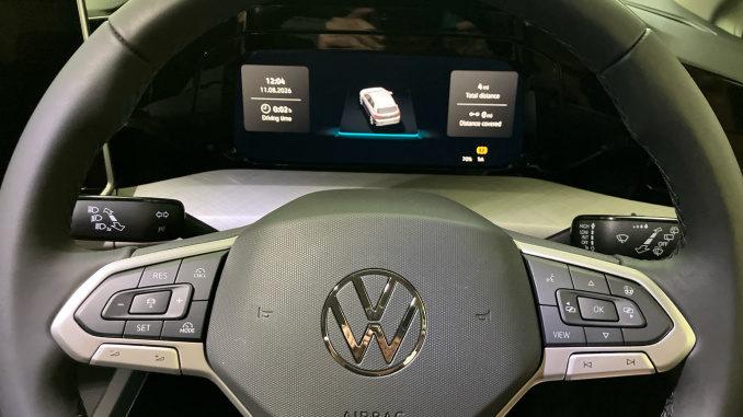 Volkswagen Golf 1.5 TSI 150 Match 5dr Petrol Hatchback - Image 10